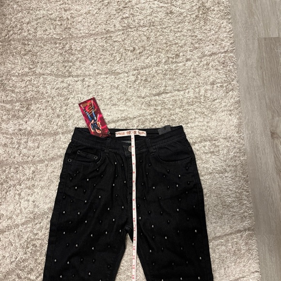 Jeans - Picture 8 of 12